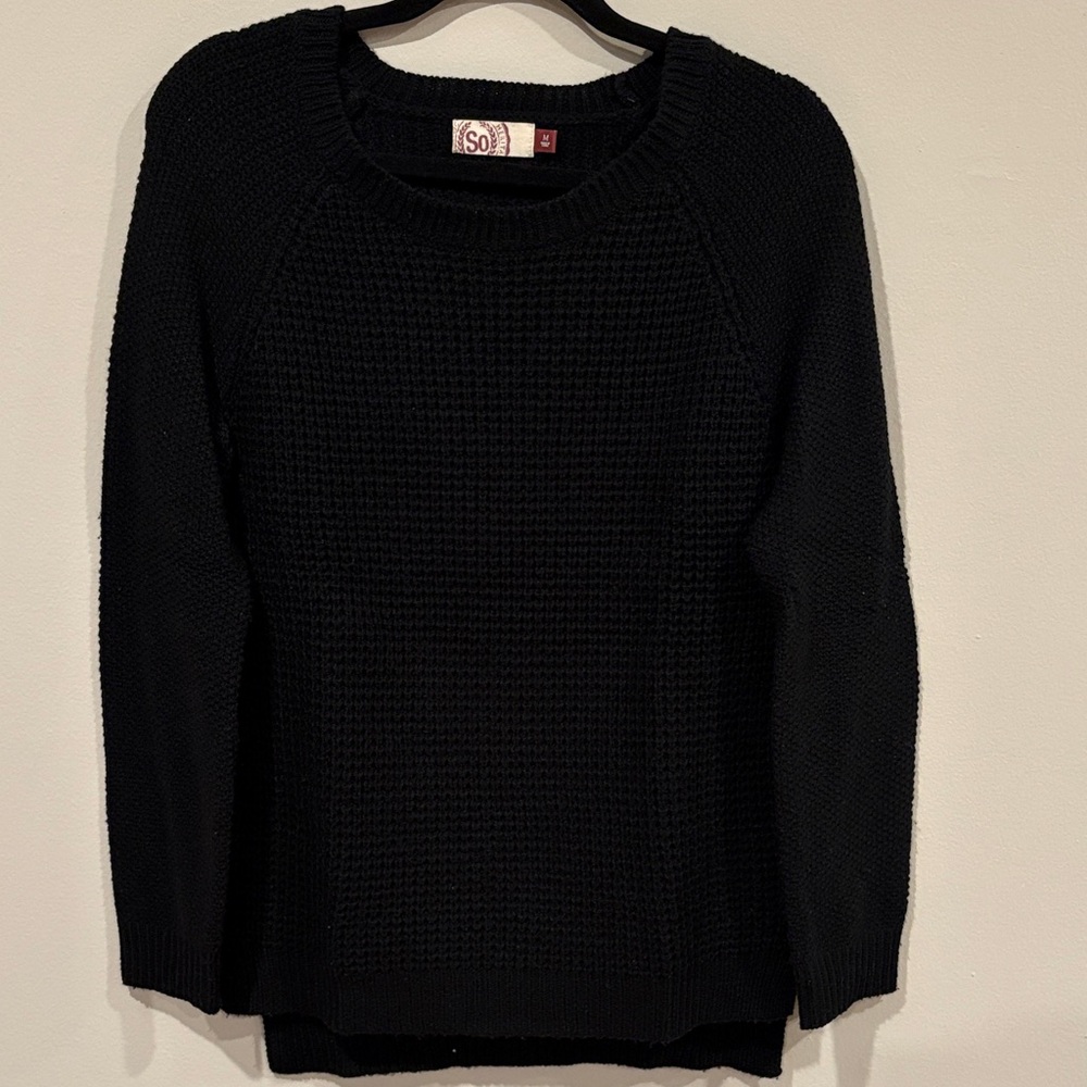 SO Women's Classic Black Crew Neck Sweater